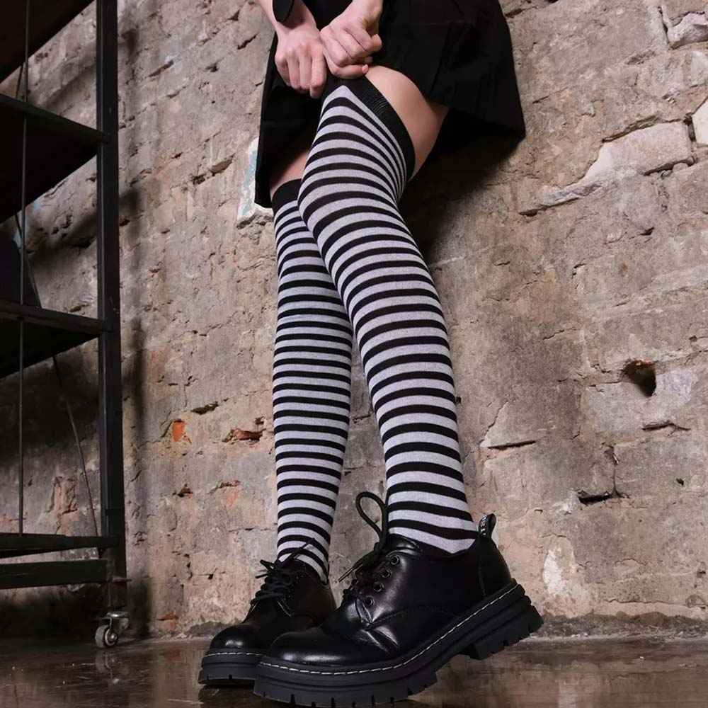 Autumn Stripes Over Knee Thigh – Christmas Stocking Hanging Bewertung und Preis