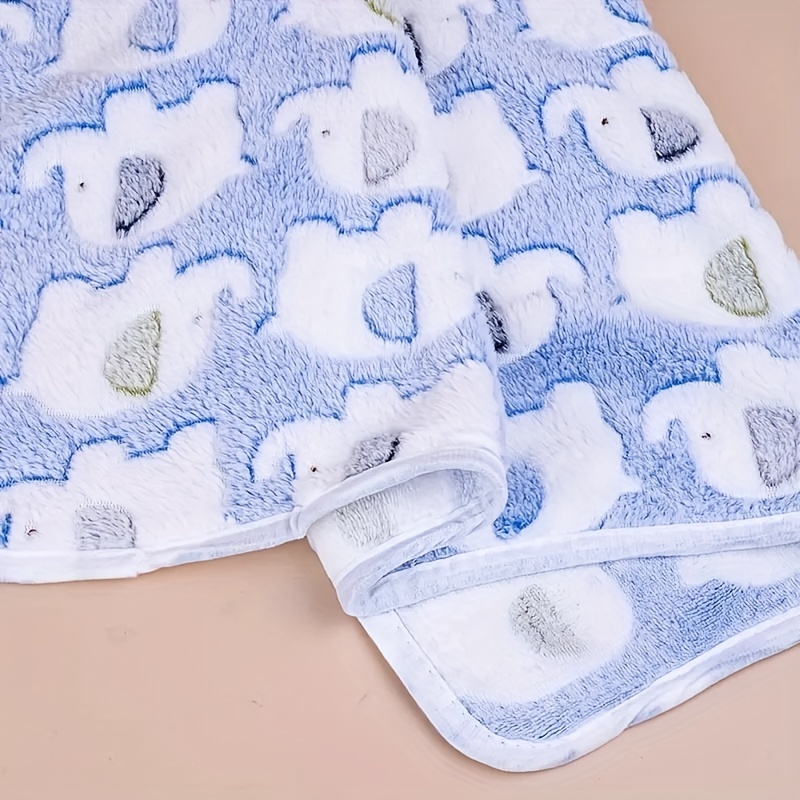 Soft and Cozy Cartoon Elephant – Christmas Throw Blanket Bewertung und Preis